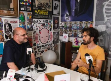 El poeta de Vetusta Morla Guille Galván en Truco o trato con Víctor Lenore