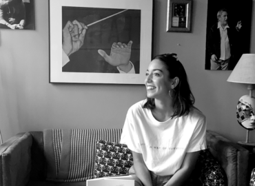 La poeta y periodista Mónica Gallego en “¿Cuántos poetas hacen falta…?”