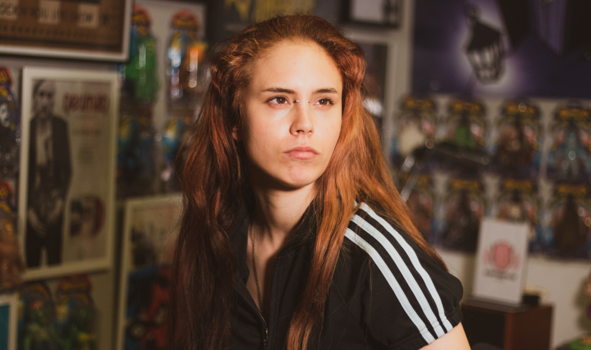 Ly Raine La nueva blinguera de honor: la artista de música urbana Ly Raine