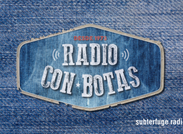Celebra en directo los 50 años en la radio de Manolo Fernández